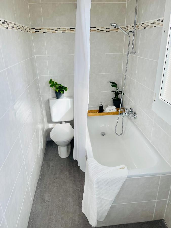-The Urbanist- Lakeview Free Parking 2Bd Fast Wifi Oberhofen Esterno foto